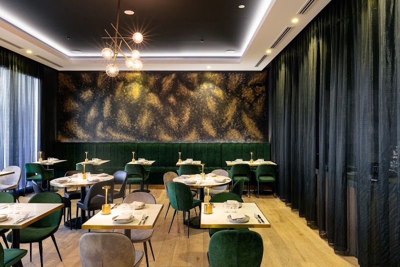 Clover Dining photo 5