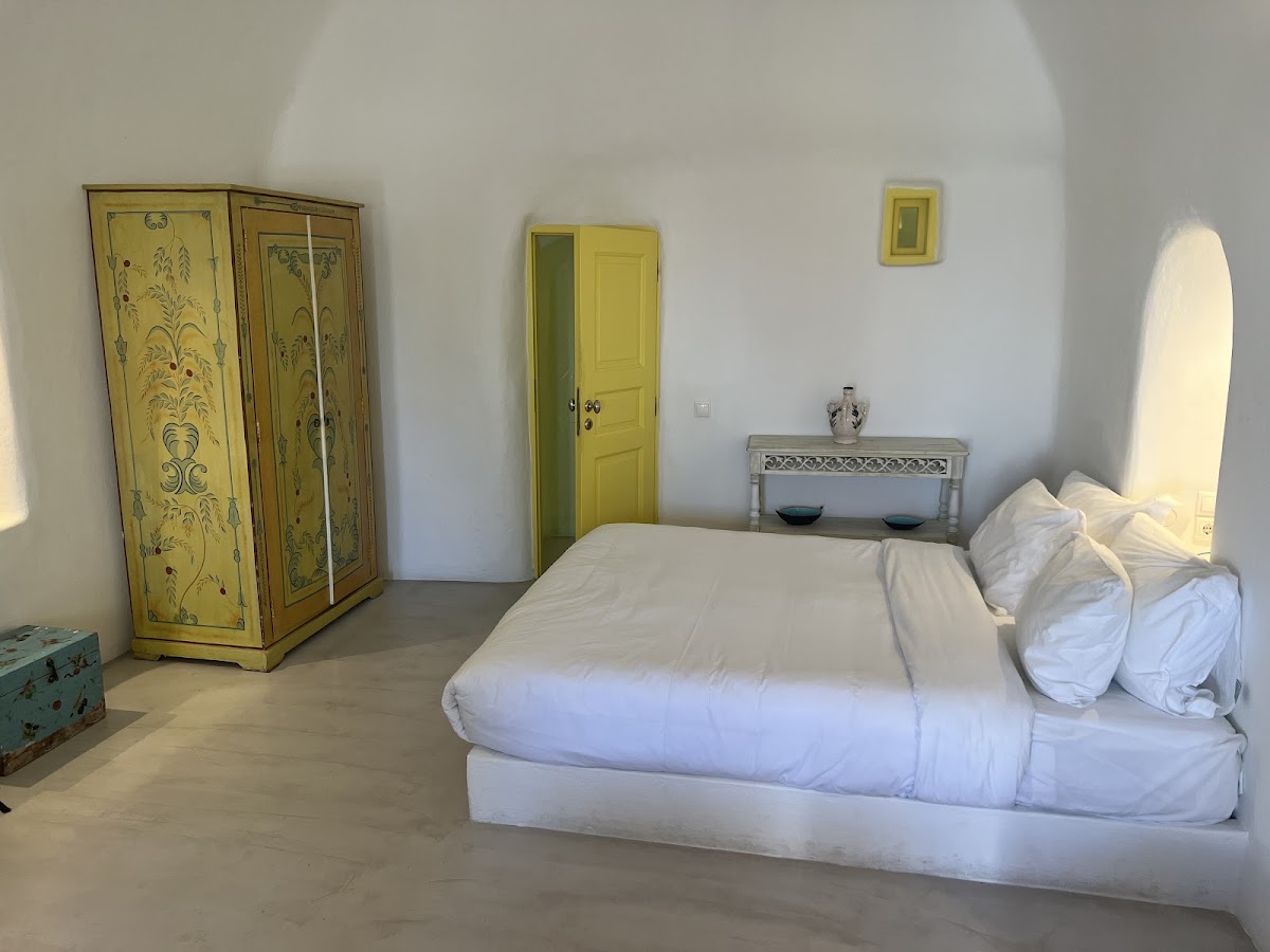 Valsamo Suites, dog-friendly hotel