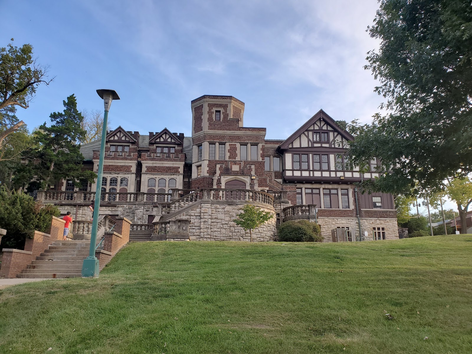 ミズーリ大学カンザスシティ校（University of Missouri-Kansas City）（Kansas City、ミズーリ州）