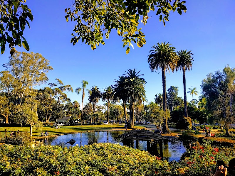 Alice Keck Park Memorial Garden