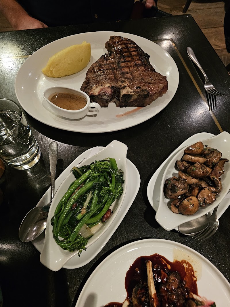 Kingsleys Australian Steakhouse photo 8