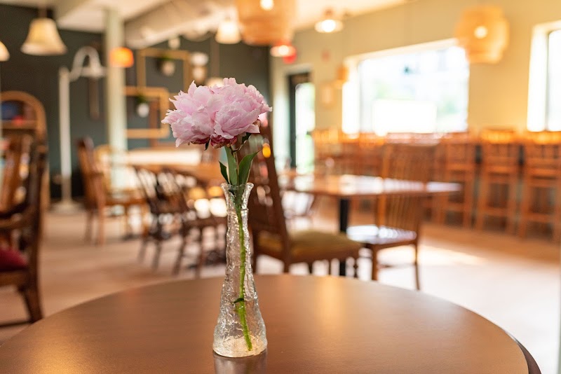 Emerald Cocktail Kitchen & The Coffee Lounge