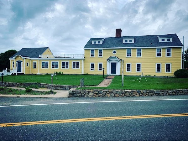 The General Stanton Inn