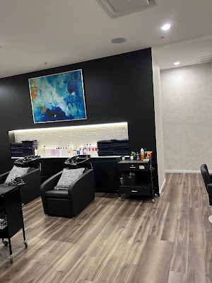 Ricochet Hair photo 3