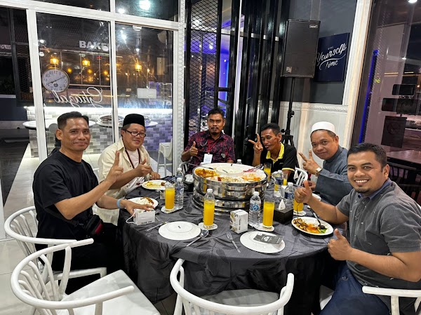 Ghazal Kitchen - Photo 1