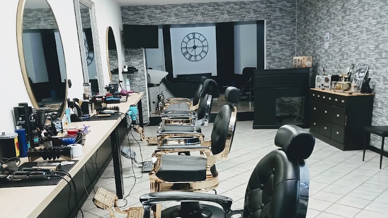 BARBER ONE — photo 1