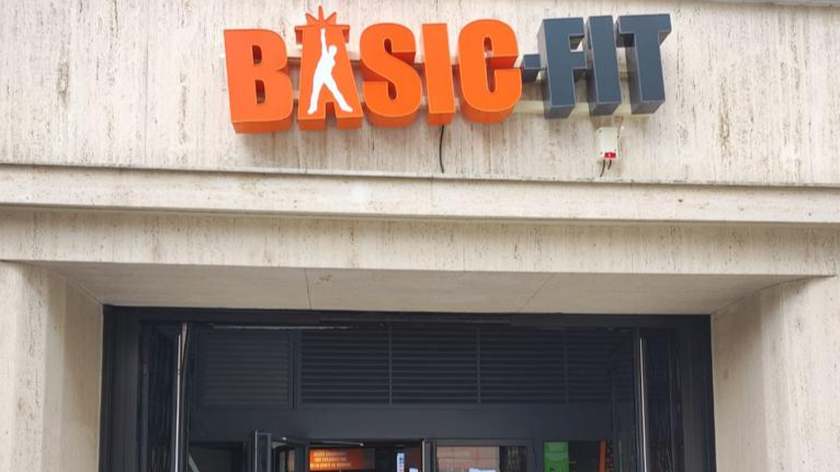 Basic-Fit, vue extérieure