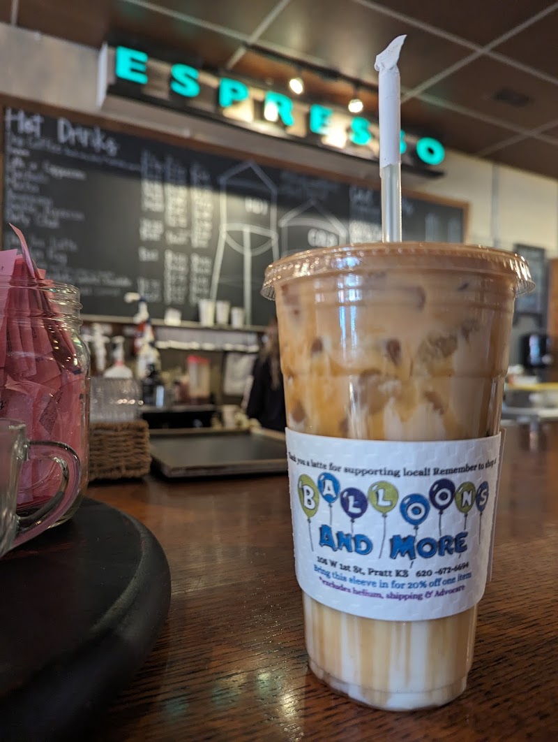 N'Cahoots Coffee & Shoppe photo 4
