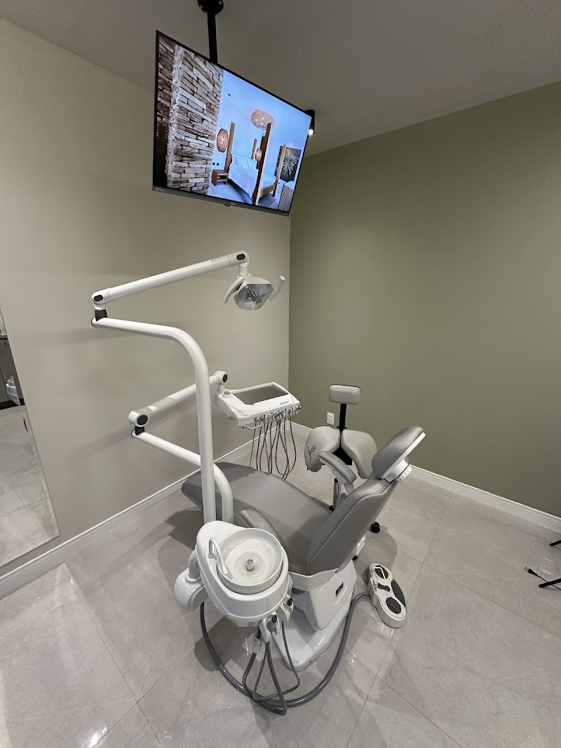 Dr. Fernando Simas | Dentista 24h em Joinville - foto 2