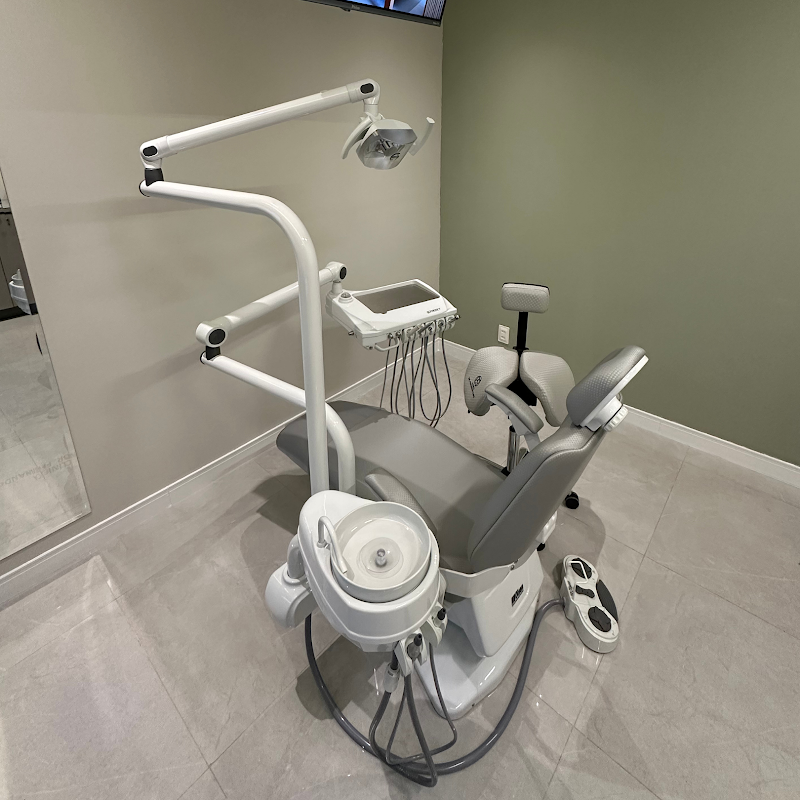 Dr. Fernando Simas | Dentista 24h em Joinville - foto 1