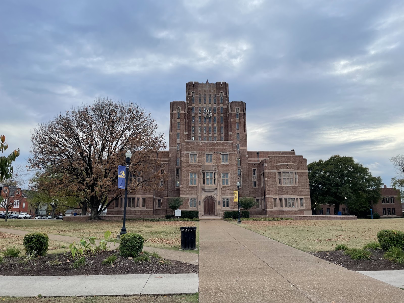 フィスク大学（Fisk University）（Nashville、テネシー州）