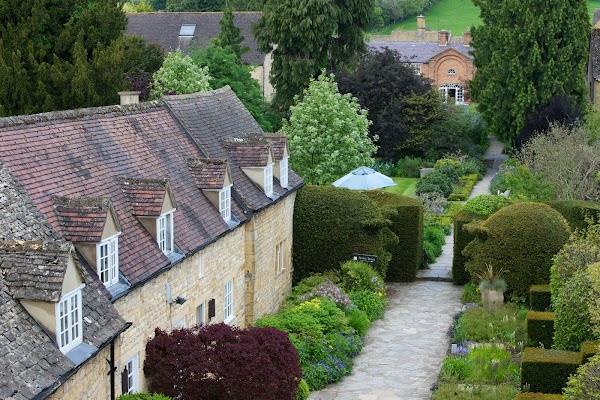 Cotswold House Hotel & Spa 1