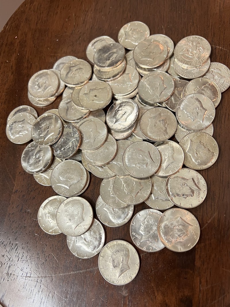 Southern Pawn photo