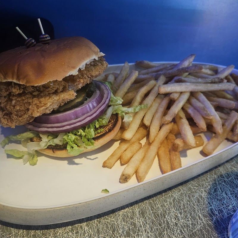 Dave & Buster's Oakville — photo 7