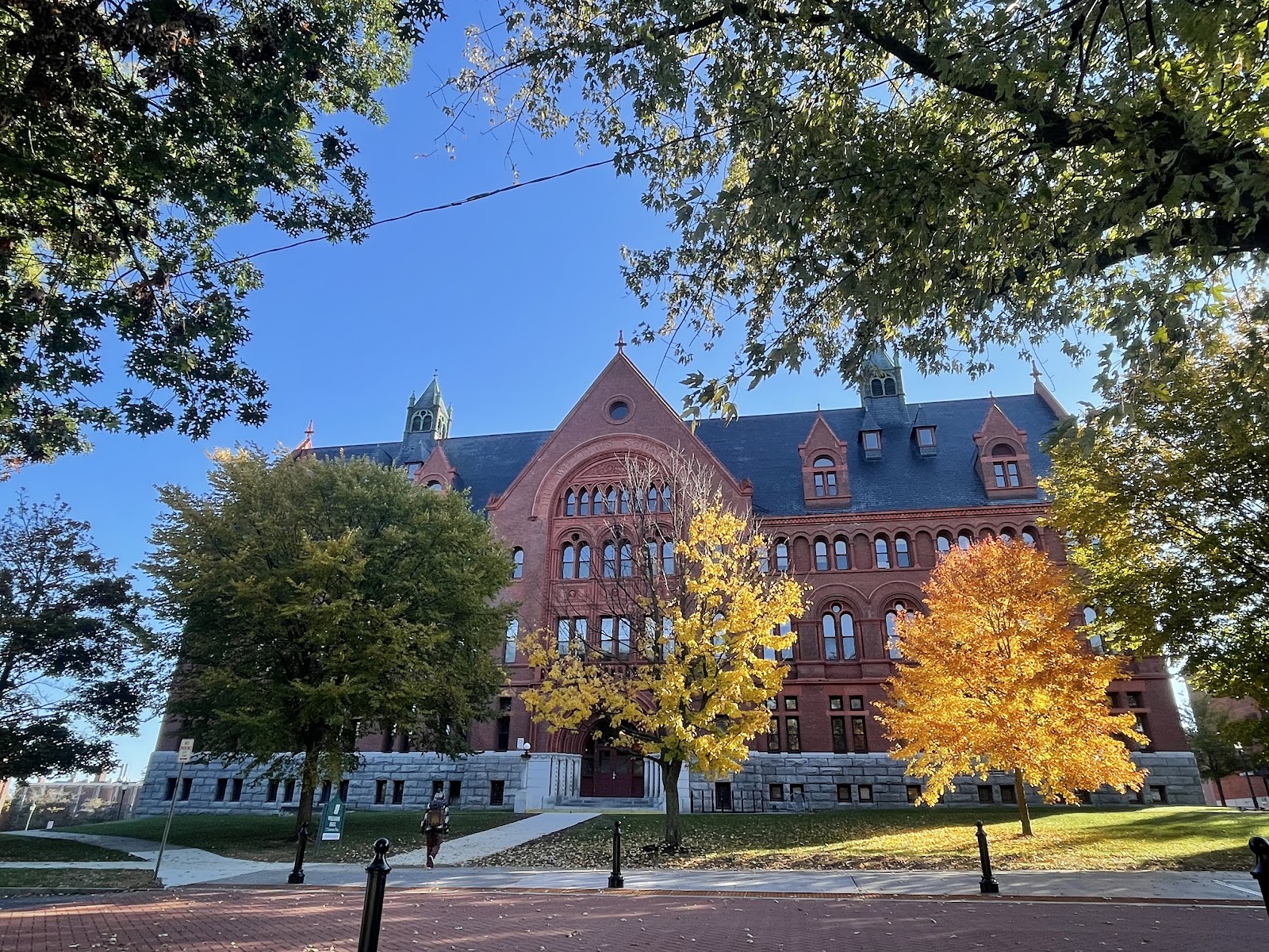 バーモント大学（University of Vermont）（Burlington、バーモント州）