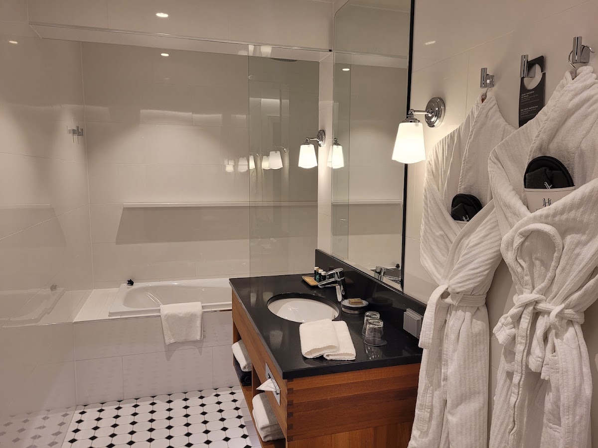 Hotel Haven, dog-friendly hotel, photo 2