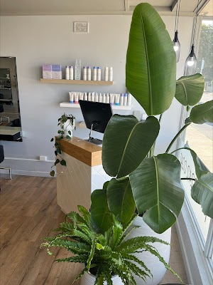 Hart St Hair photo 2