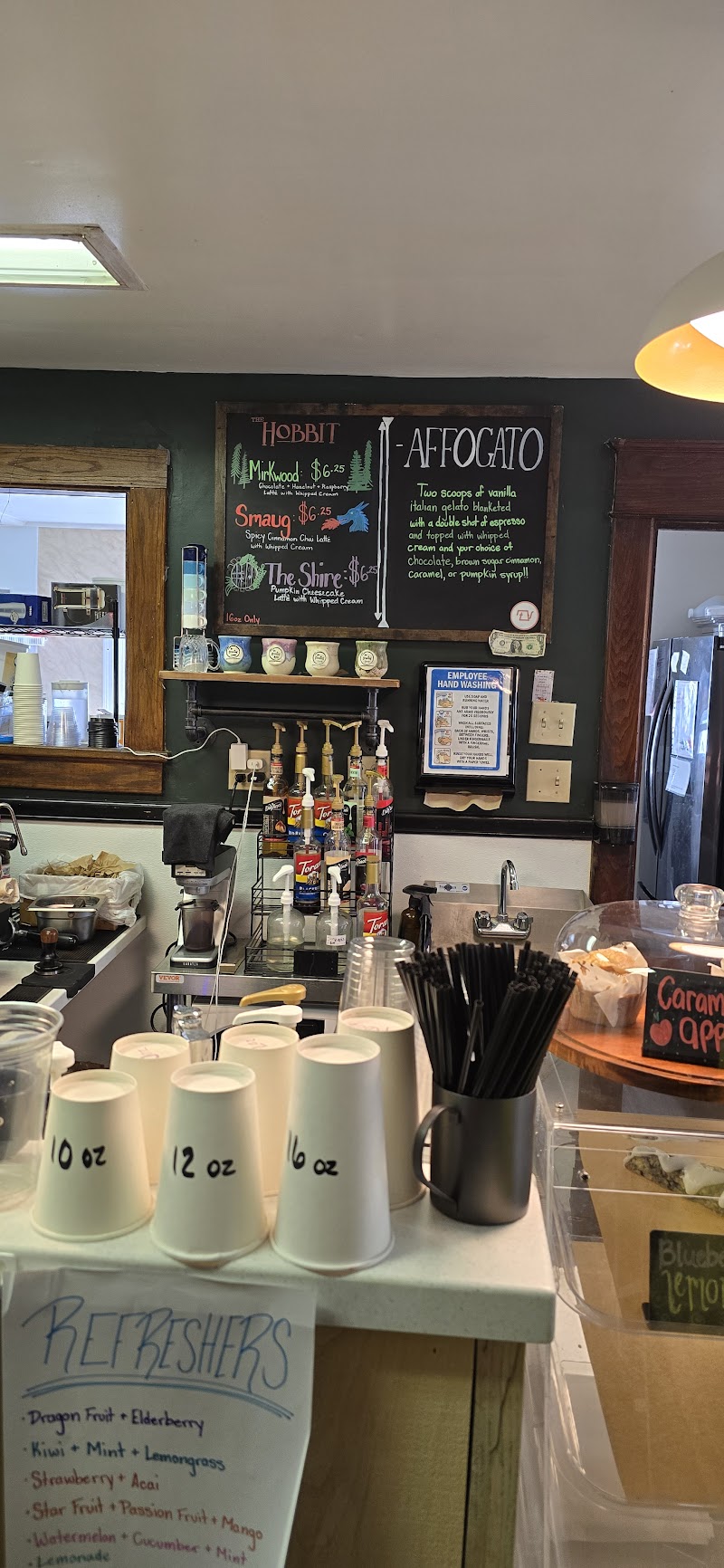 The Drawing Room Community Coffeehouse photo 3