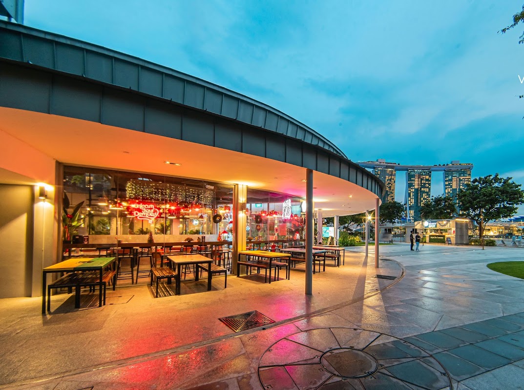 Alter Ego (Esplanade Mall)