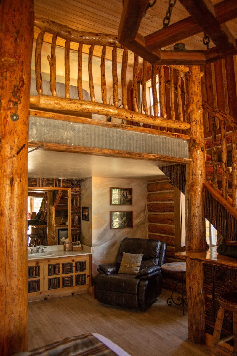 Parkfield Lodge - Photo 4