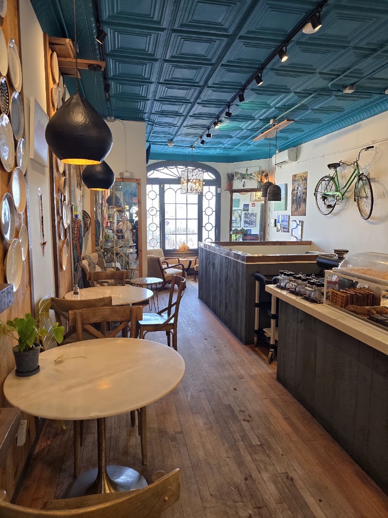LOKL Cafe Morristown photo 4