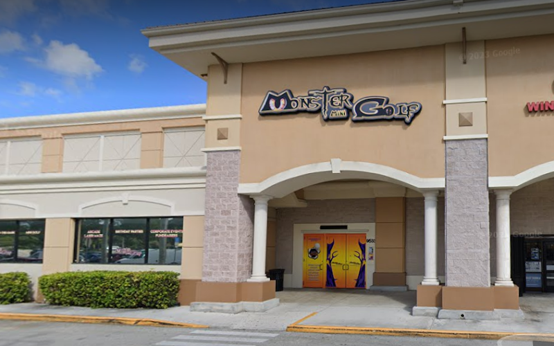 Monster Mini Golf Coral Springs — interior