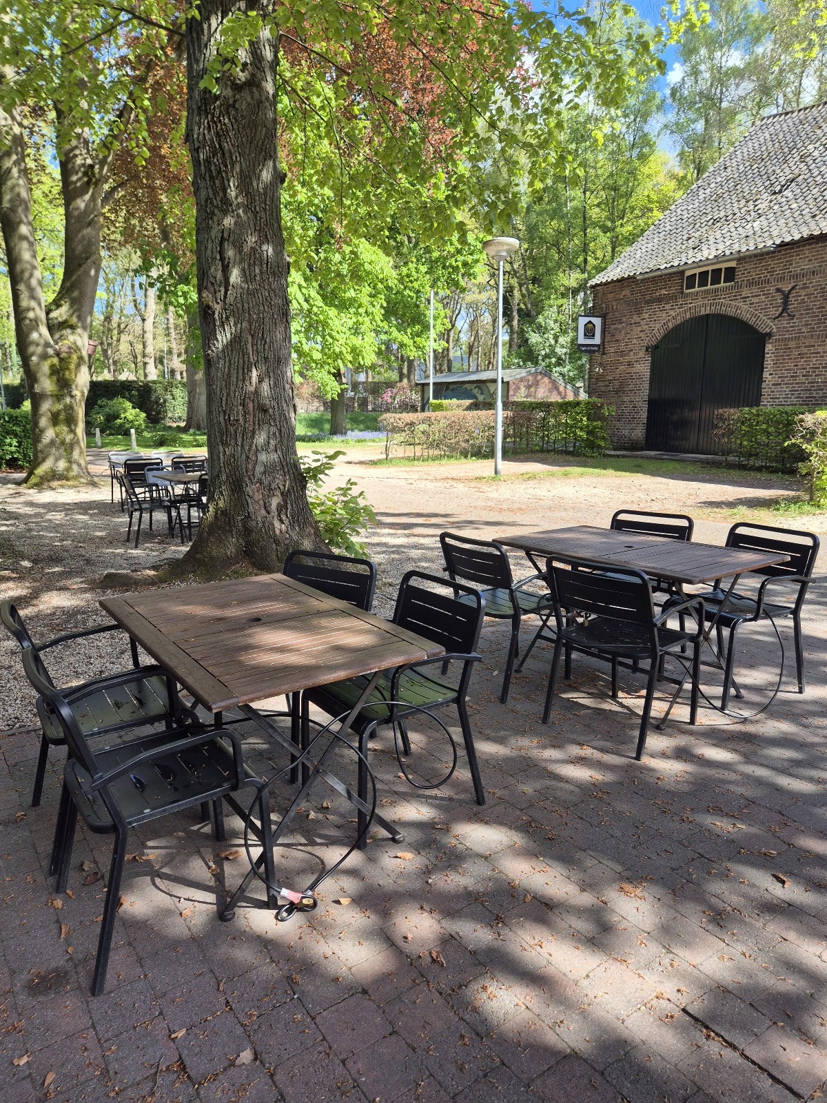 Koffieschenkerij/branderij Genuujerie