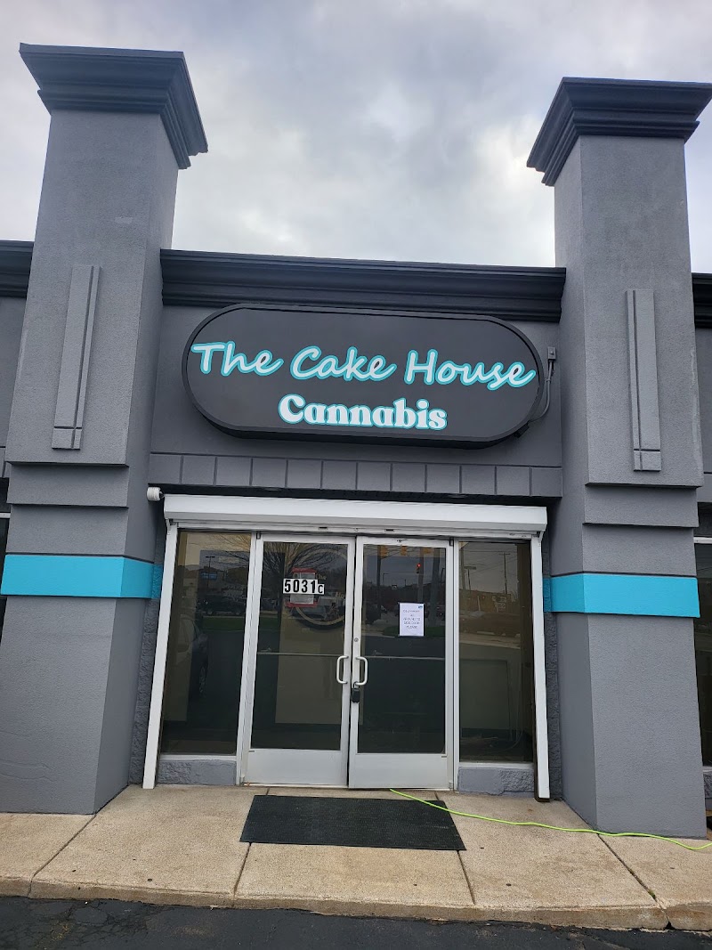 Video tour of The Cake House - Lansing retail environment