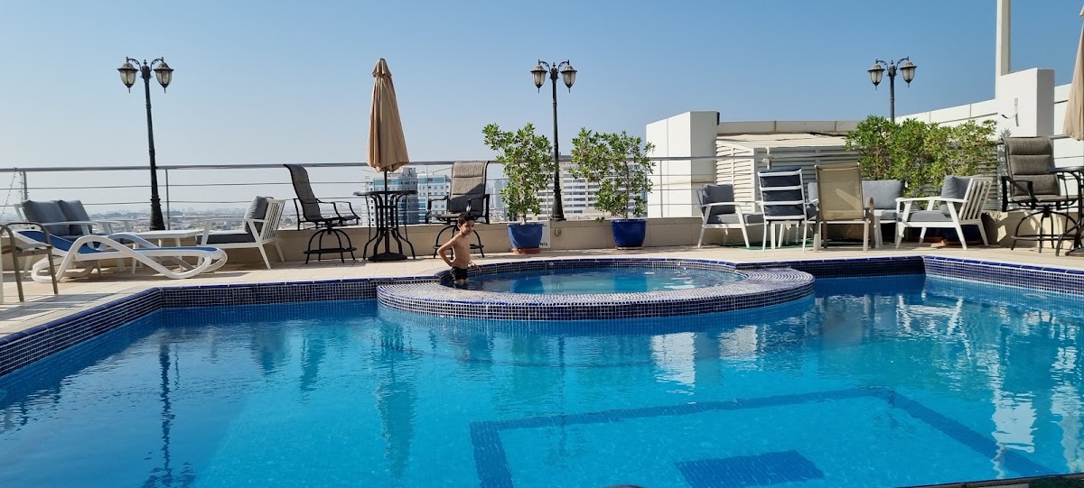 Grandeur Hotel 3