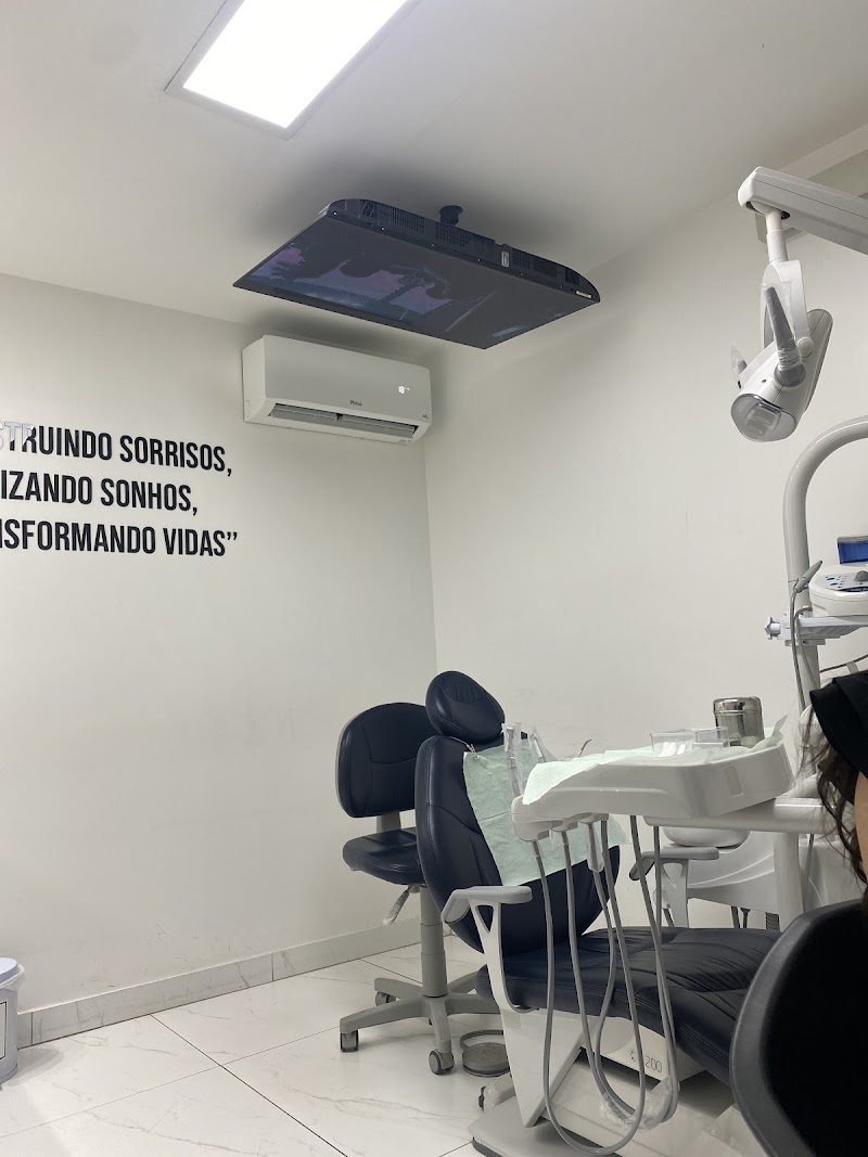 Oral Select Odontologia - Reabilitação Oral e Estética (Dentista) - foto 4