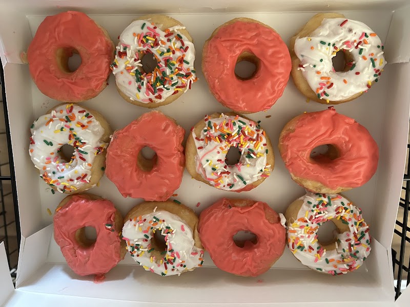 Daylight Donuts - Gardner photo 2