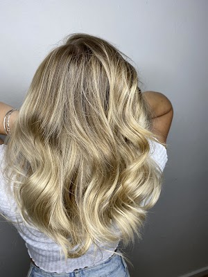 Healthy Blonde Hair photo 3