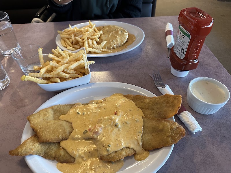 Ralph's German Restaurant And Café photo 4