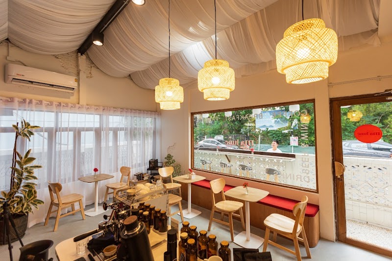 ma lune (มาลูน) Thai Specialty Coffee Roaster