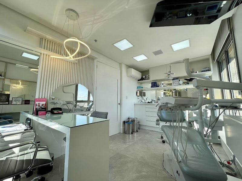 Dra. Karen Pelegrino Schaidhauer - foto 2