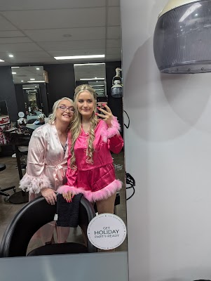 DC Hair Lounge photo 3