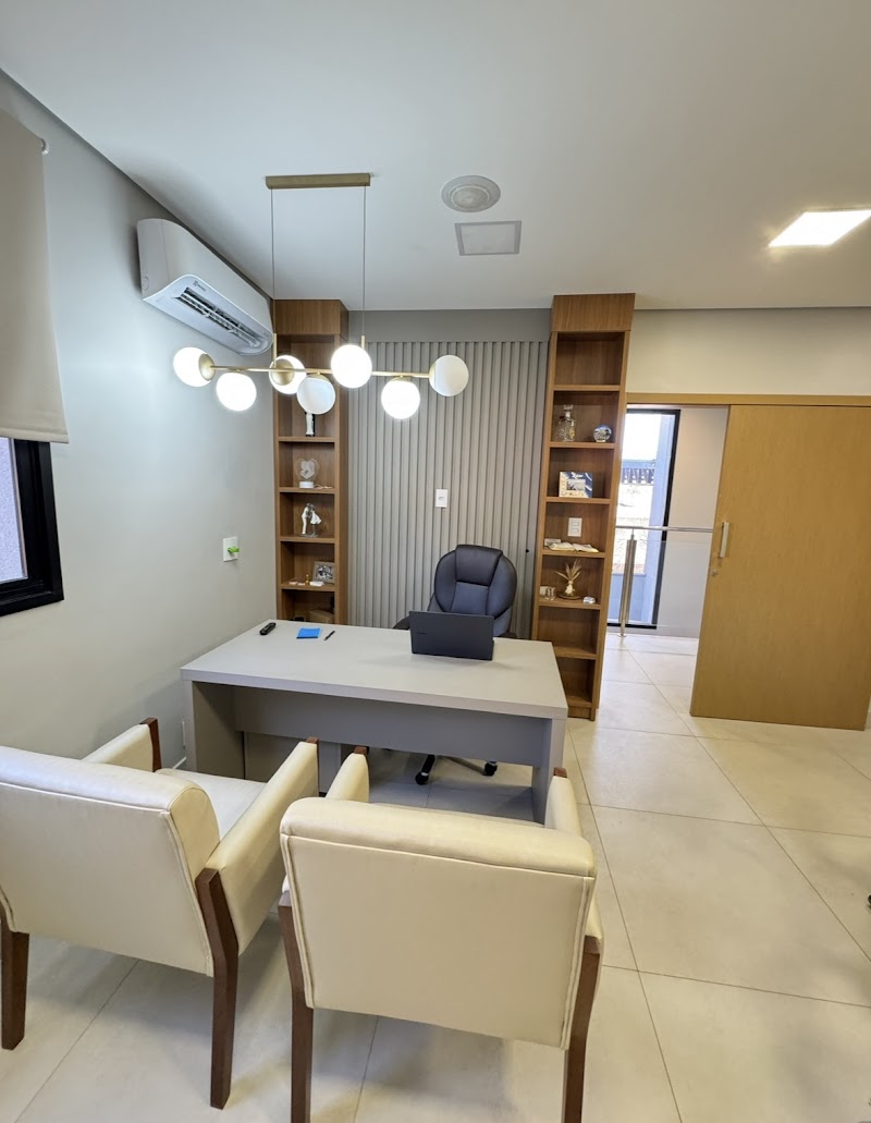 Dra. Bruna Pimentel - Dentista Ribeirão Preto-SP