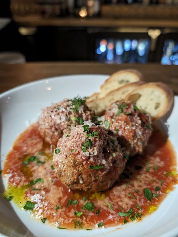 Stems & Skins photo 5