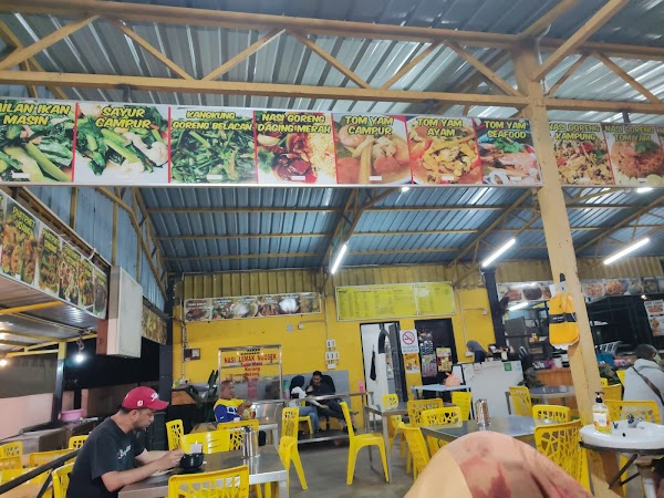 D'lla sup tulang & masakan panas - Photo 1