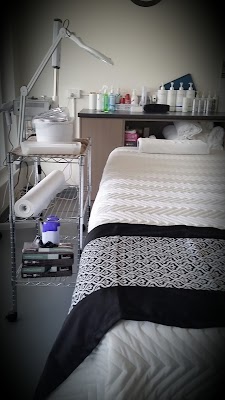 The Lincoln Barbershoppe photo 2