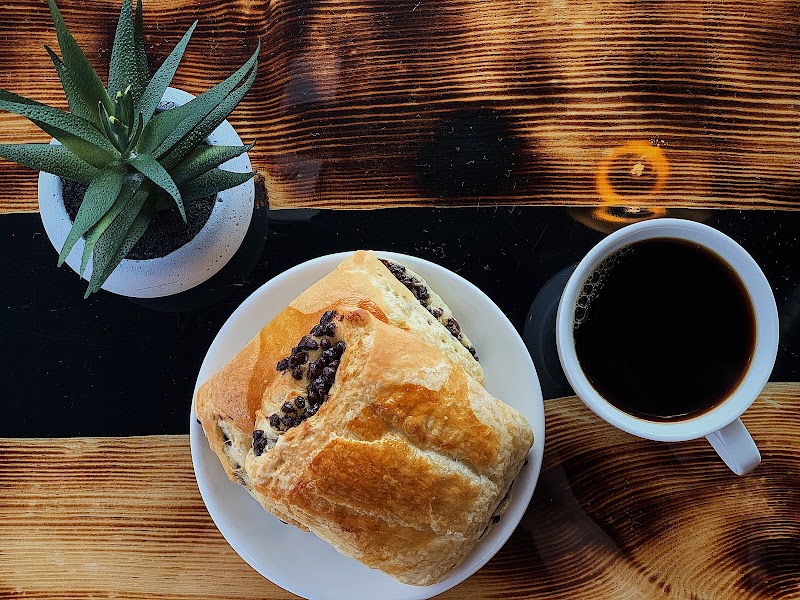 Luna Bean Coffee House and Drive Thru photo 2