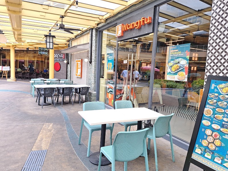 Shops at Serendra
