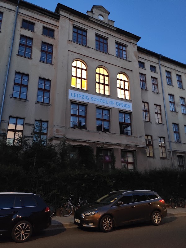 Alte Handelsschule // Kunstquartier 1