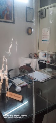 Dr. Roopali Singhal - Image 2