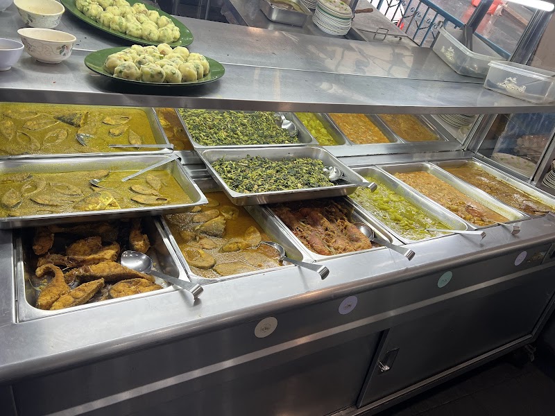 Radhuni Bilash Restaurant & Grill photo 4