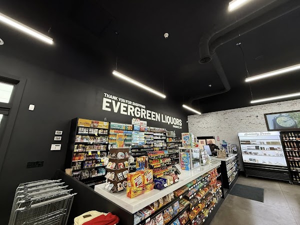 EVERGREEN LIQUORS exterior