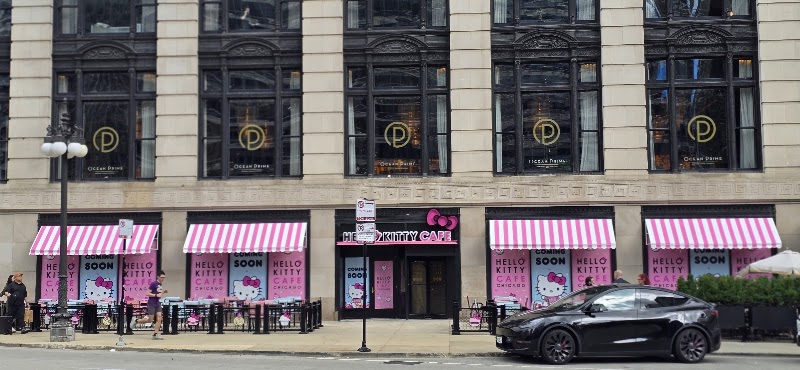 Hello Kitty Café photo 1