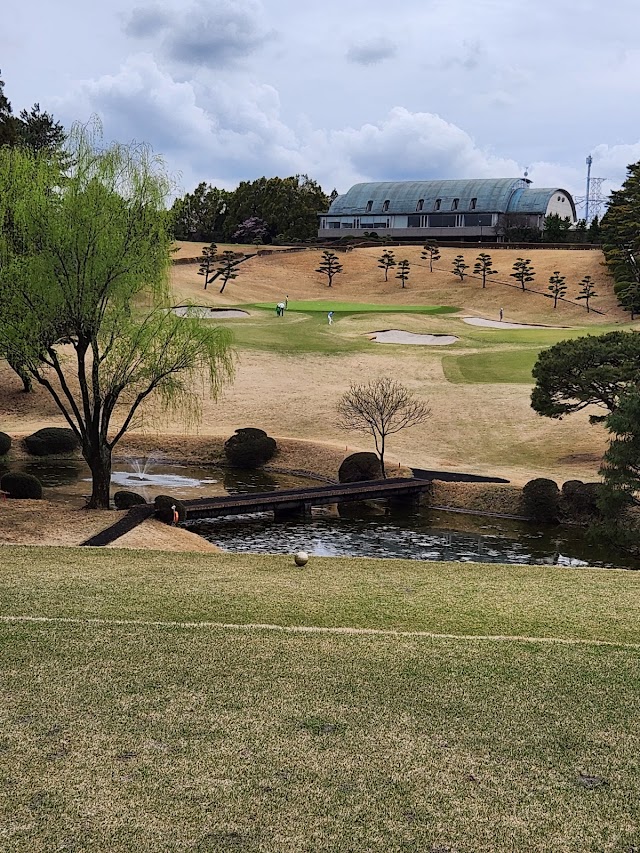 Tokyo Yomiuri Country Club - Photo 2