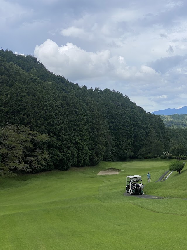Ozu Golf Club - Photo 2