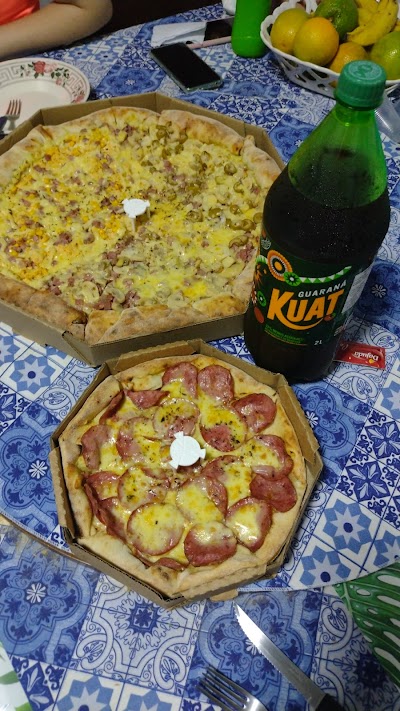 Foto de Pizzaria La Divina Pizza Joinville